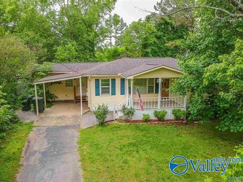 Homes For Sale - 244 Bentley Drive<br/> Toney, AL 35773