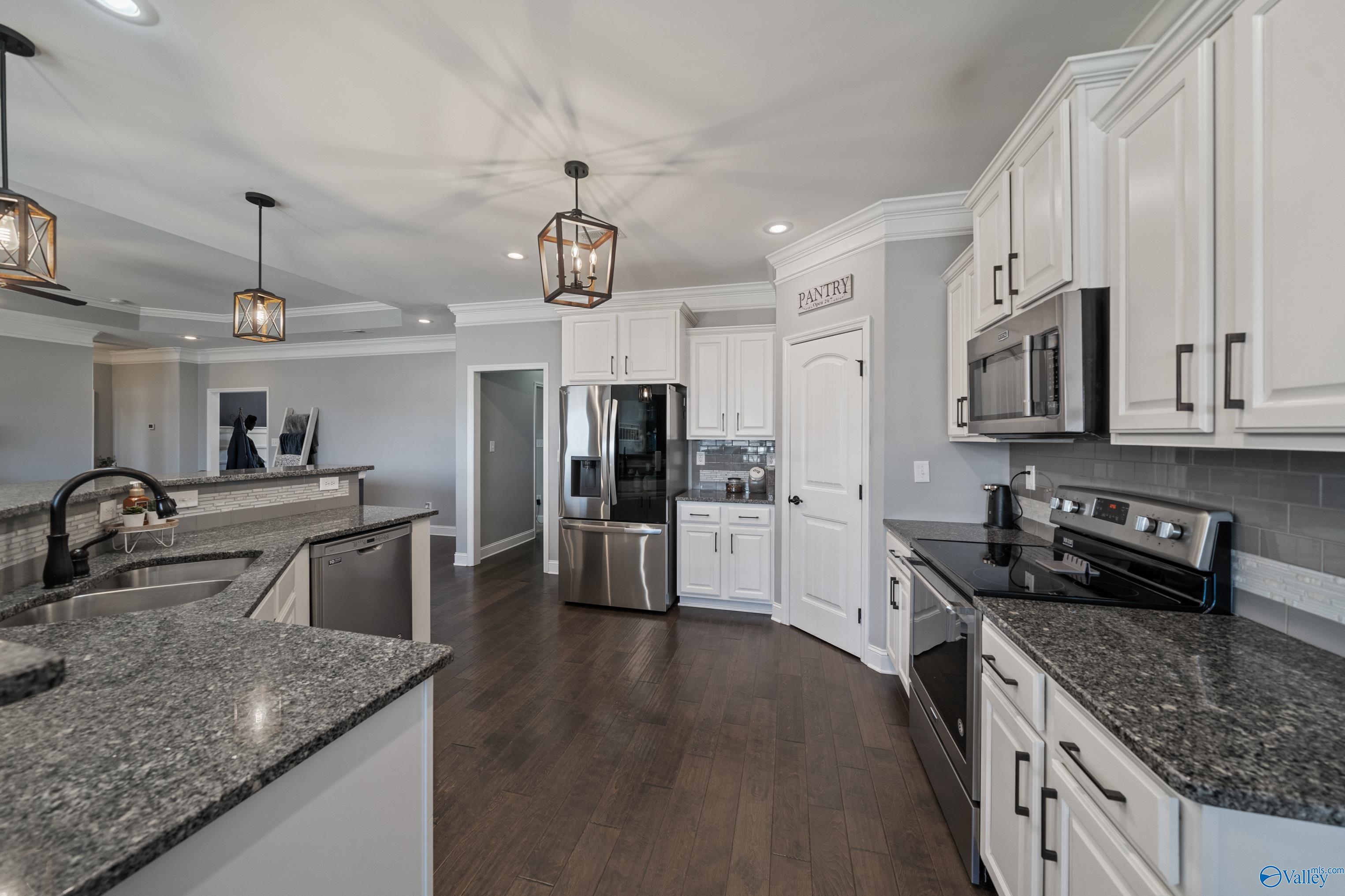218 Southern Wind Drive, New Market, Alabama image 12