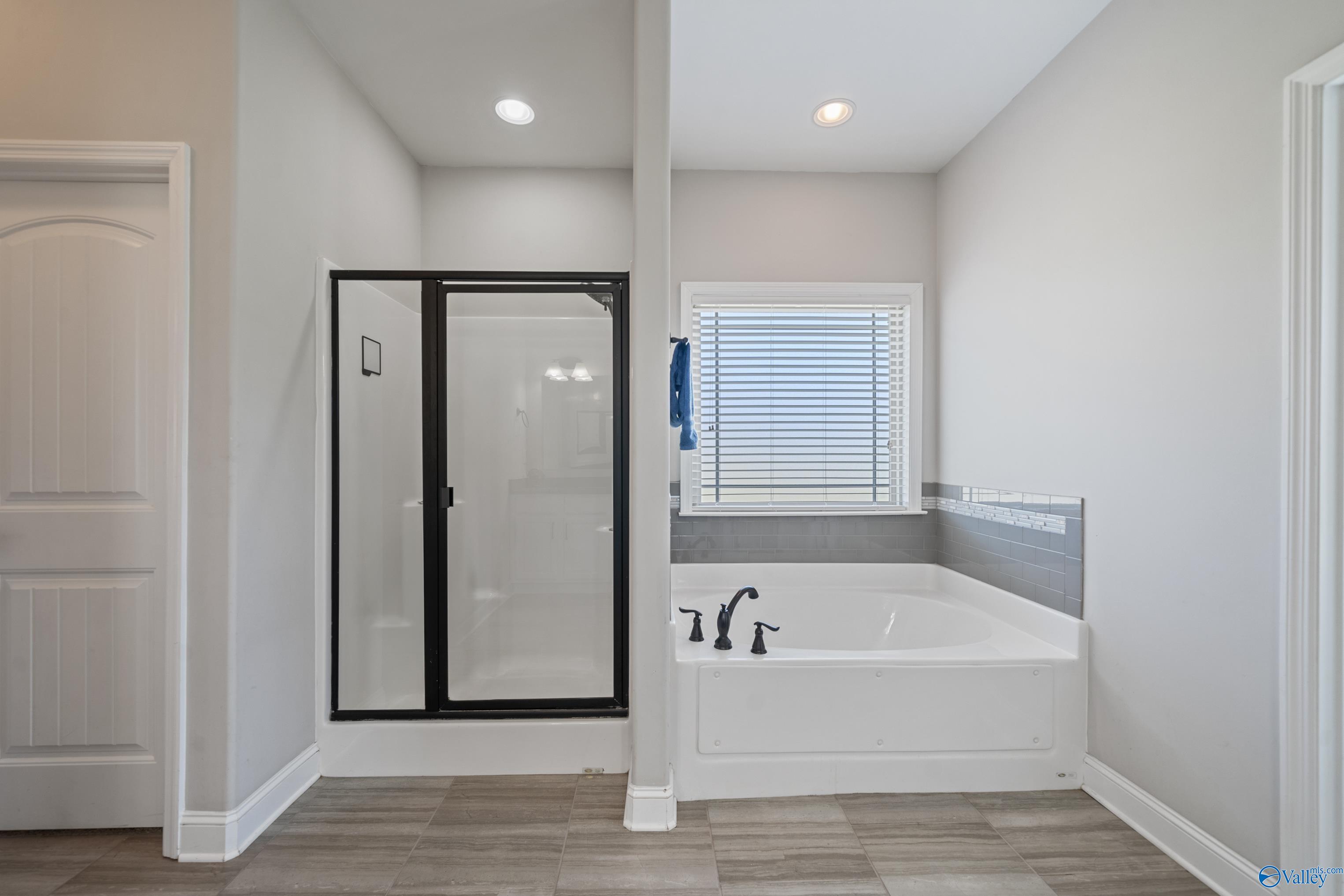 218 Southern Wind Drive, New Market, Alabama image 24