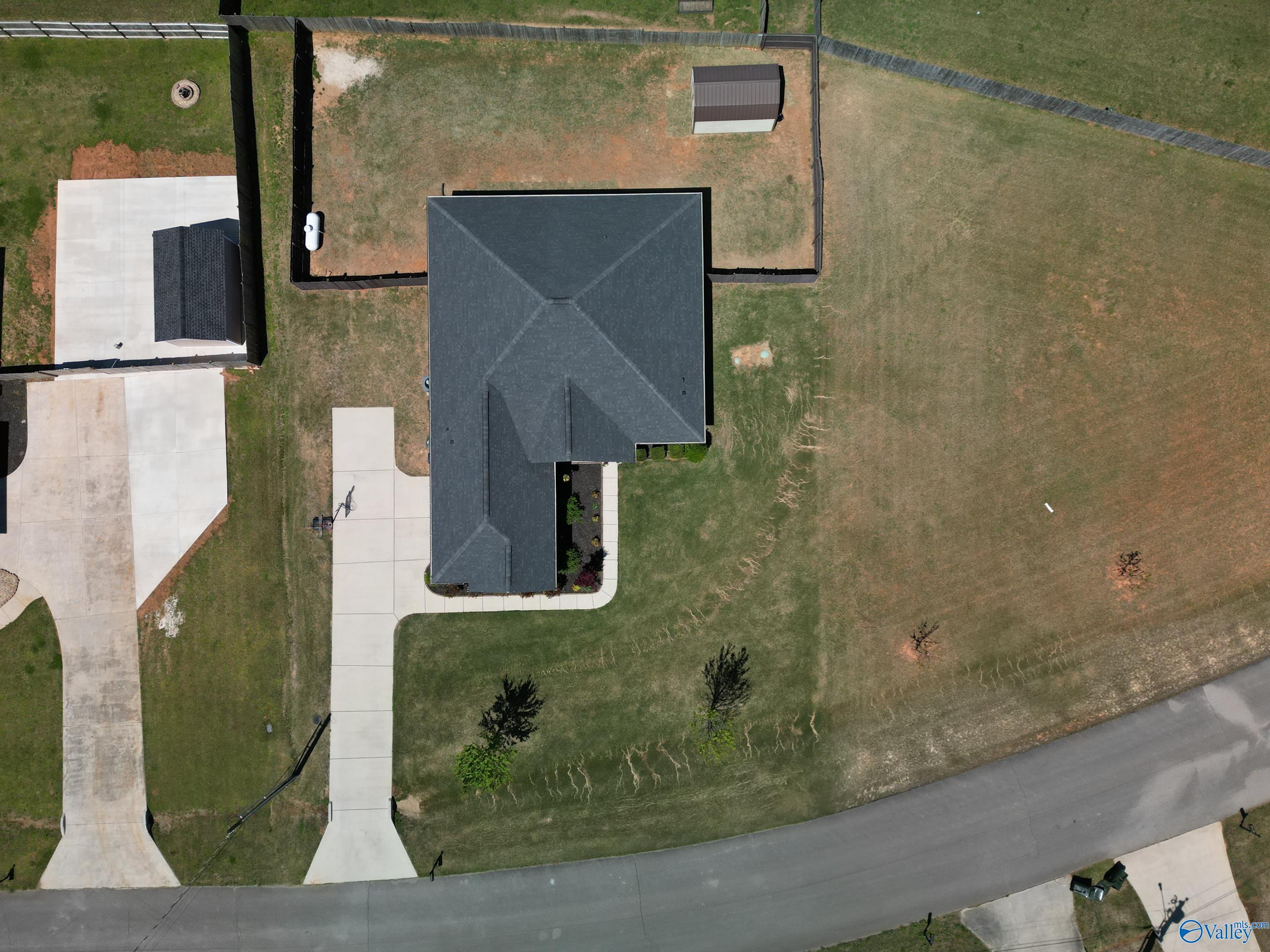 218 Southern Wind Drive, New Market, Alabama image 33