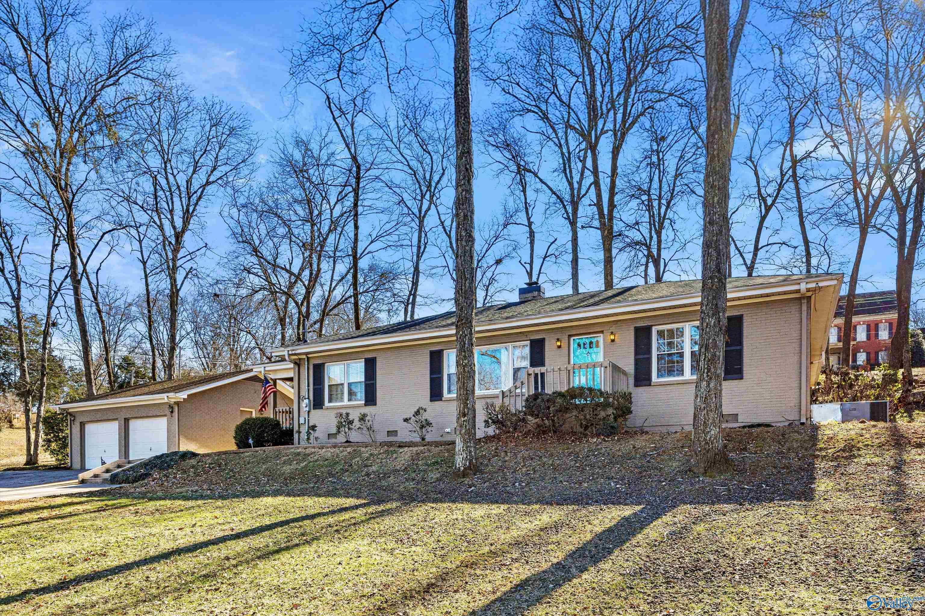 1500 Governors Drive, Huntsville, Alabama image 1