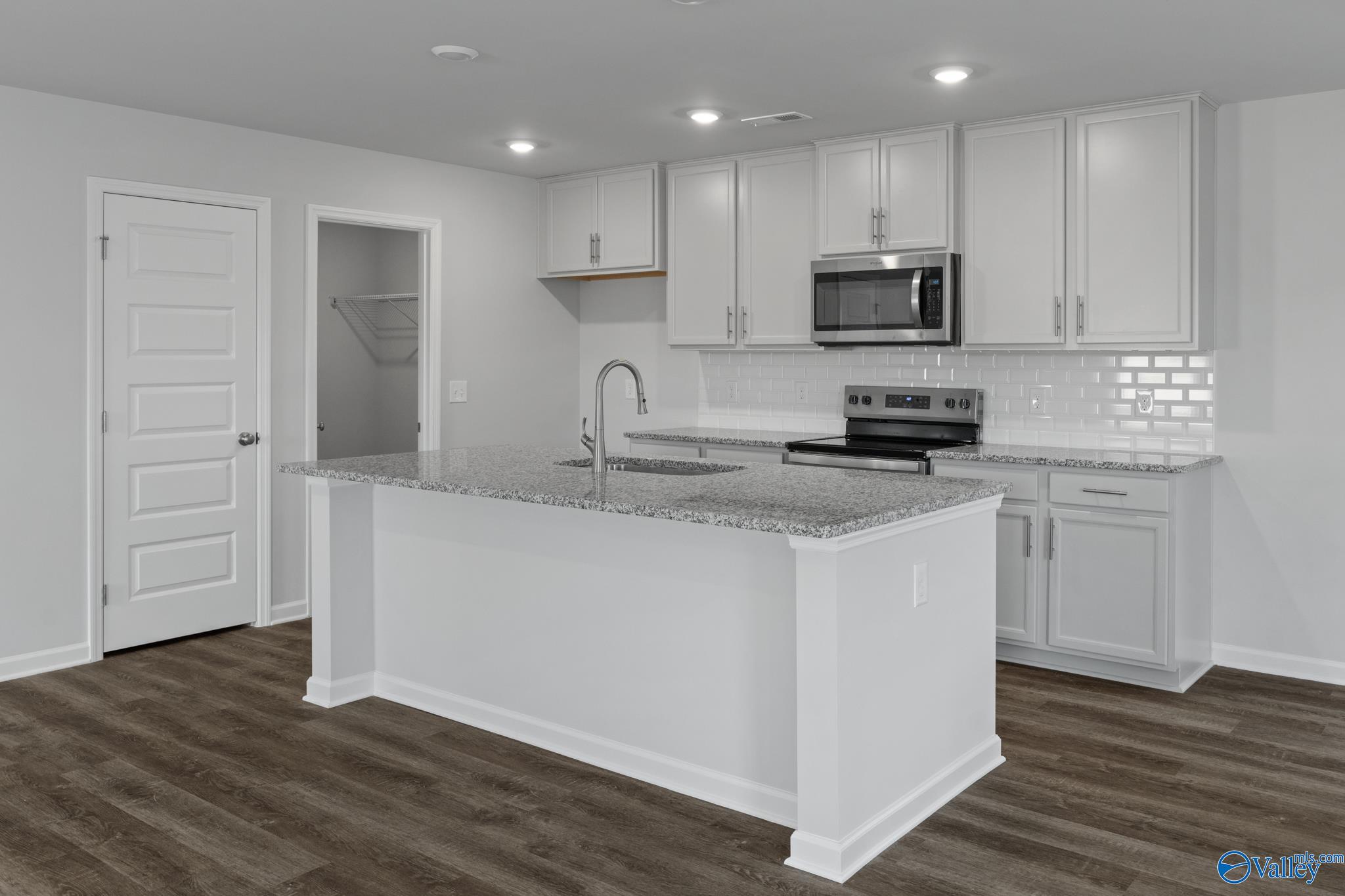 27982 Chalmers Circle, Harvest, Alabama image 18