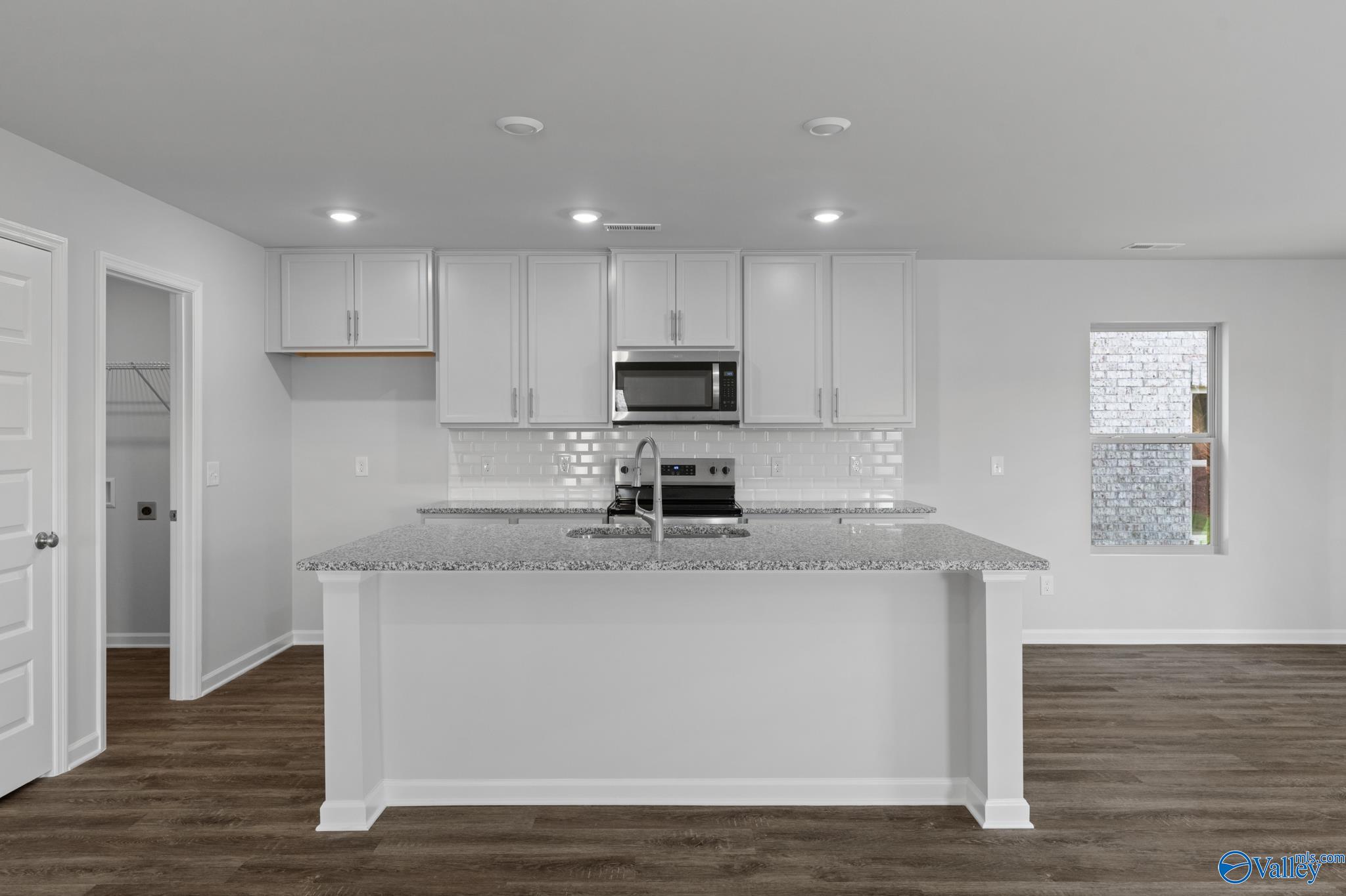 27982 Chalmers Circle, Harvest, Alabama image 19