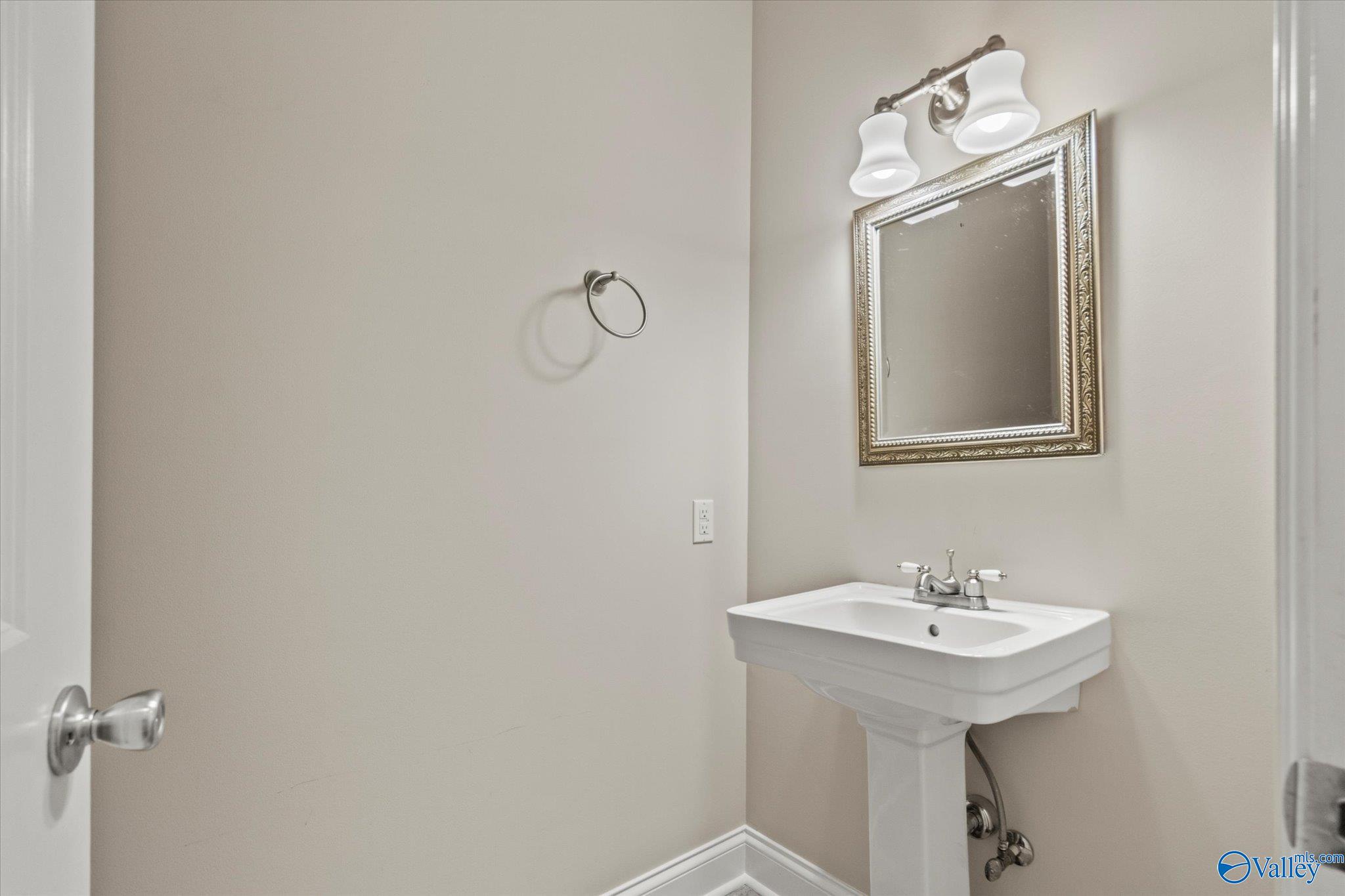 230 Azalea Circle, Guntersville, Alabama image 27