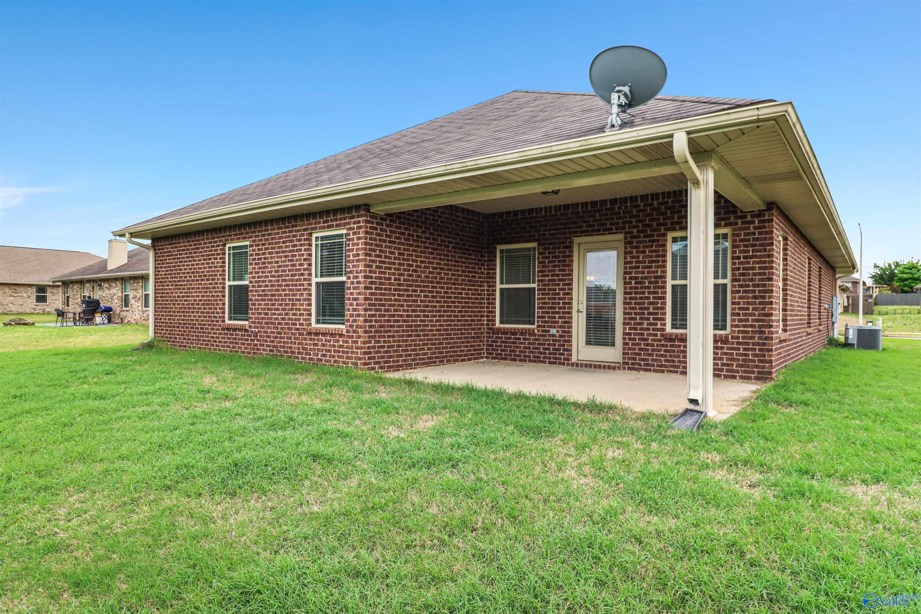 29905 Shadow Run Drive, Harvest, Alabama image 25
