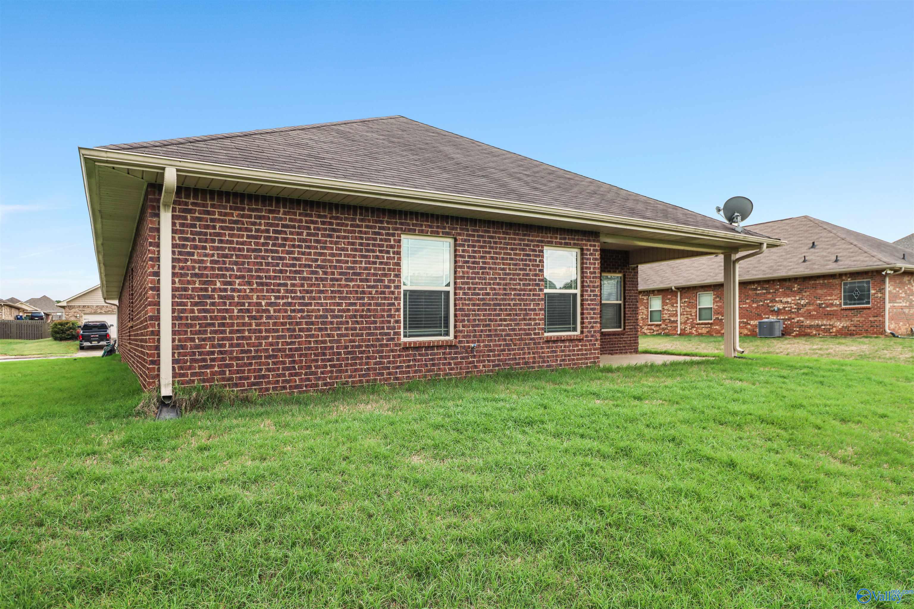 29905 Shadow Run Drive, Harvest, Alabama image 24