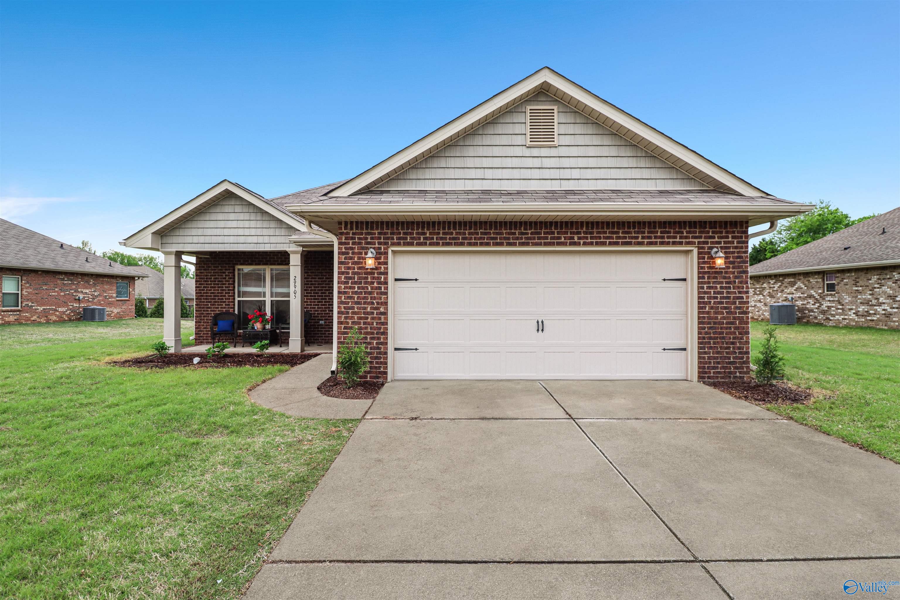 29905 Shadow Run Drive, Harvest, Alabama image 1