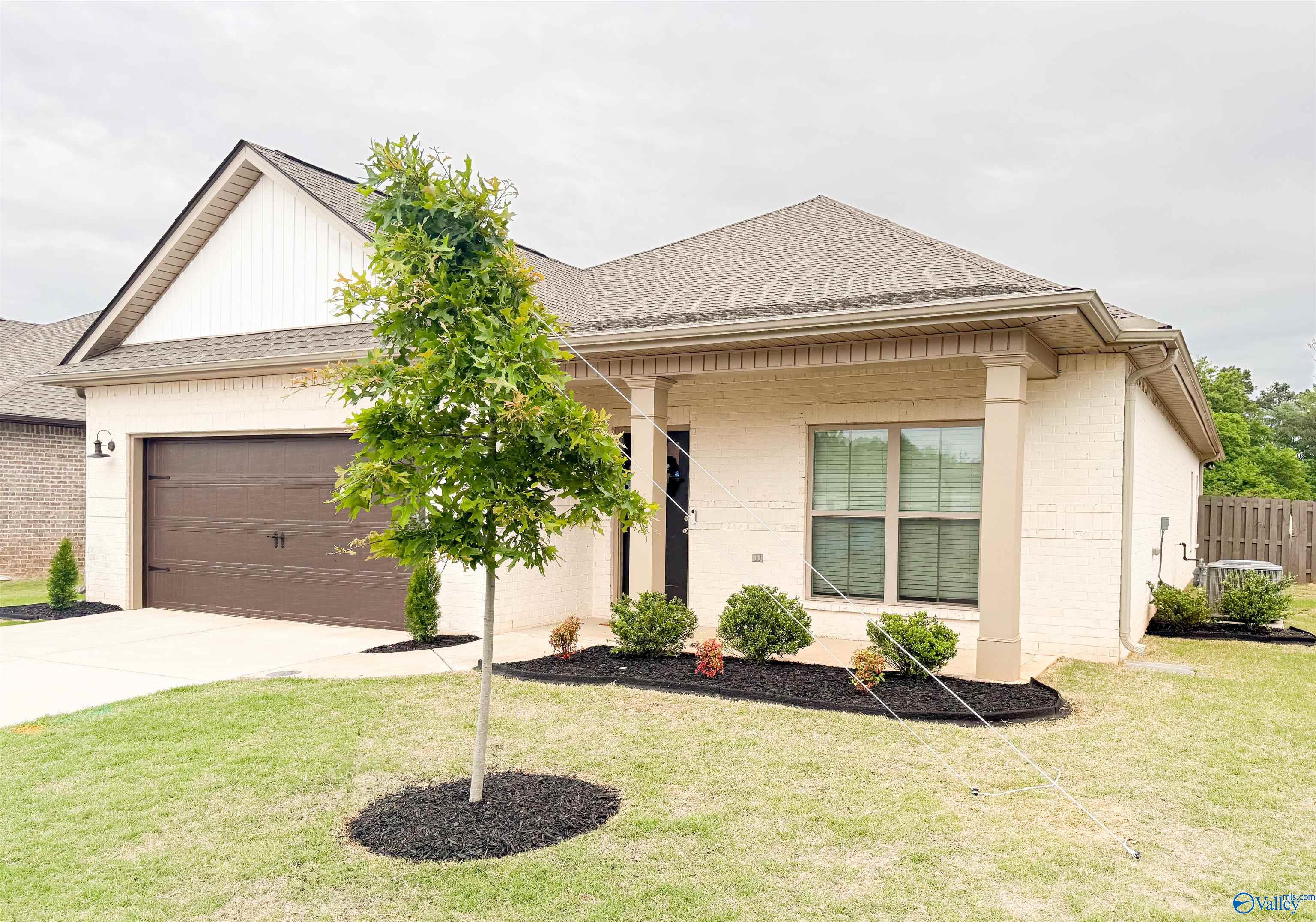 12494 Whitcomb Circle