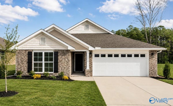 145 BINGHAM WAY, NEW MARKET, AL 35761 - Image 5ba16fbe63b587f5c68c90e8c5b5b236/4067776644