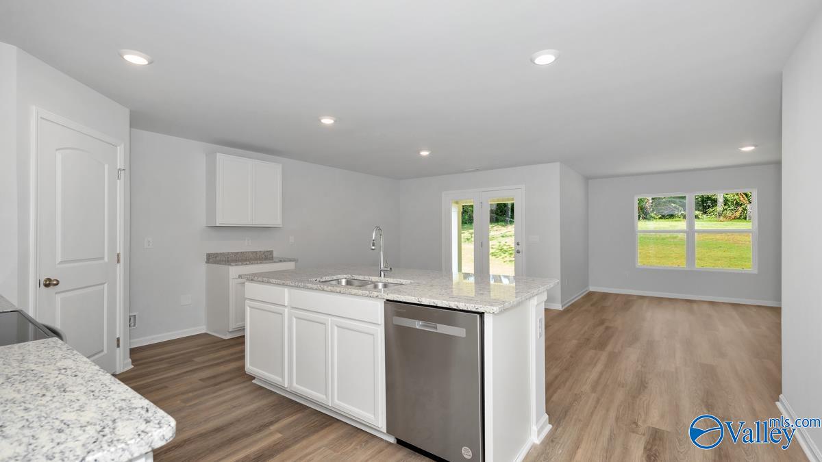 206 Trestle Cove Circle, Harvest, Alabama image 3