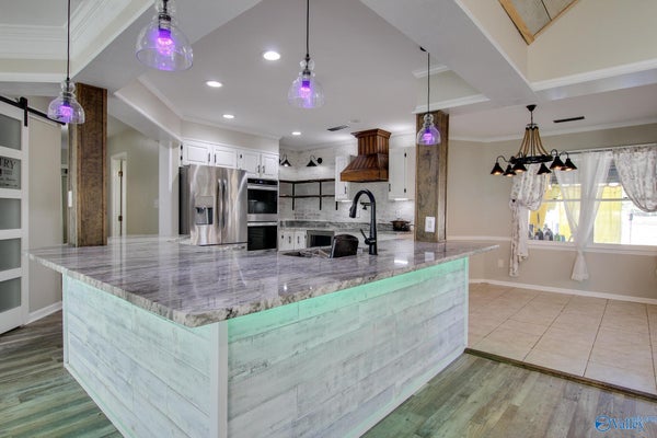 2214 CARLETON DR SW, DECATUR, AL 35603 - Image 5c28eab261ccddc82ea7d6a42dd4155d/4224393053
