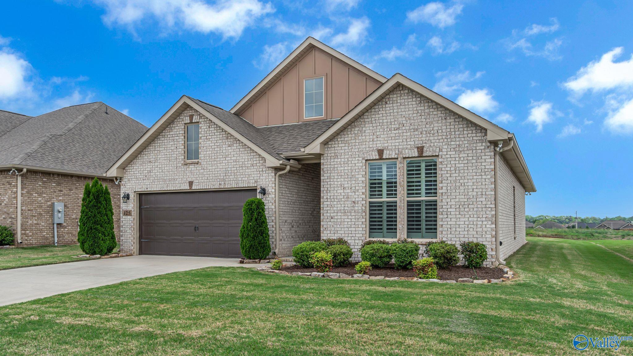 125 Elledge Farm Drive, Hazel Green, Alabama image 2