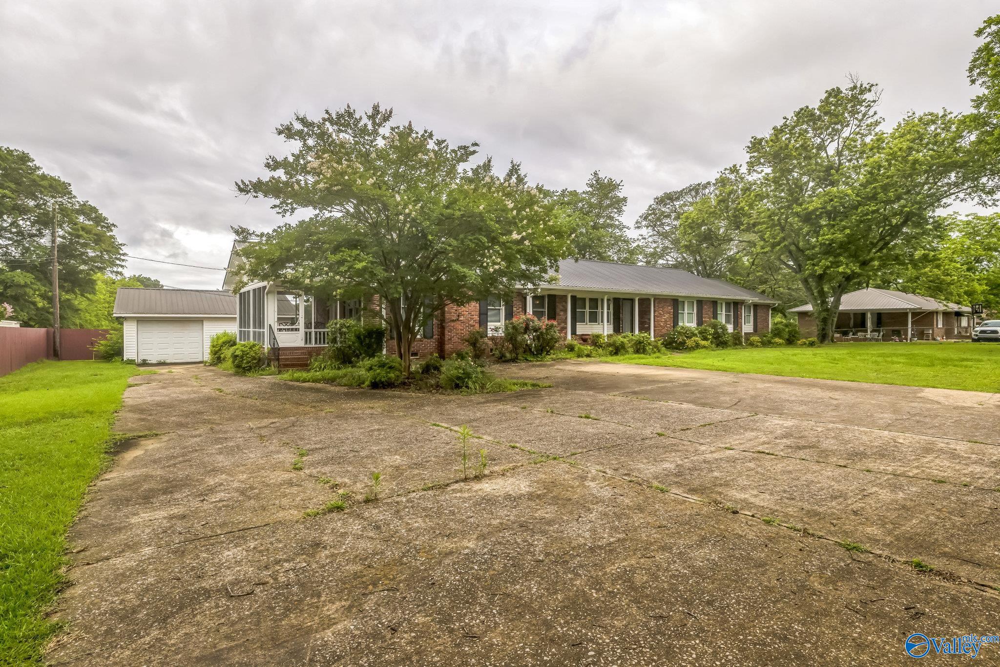 428 Rabbittown Road, Gadsden, Alabama image 4