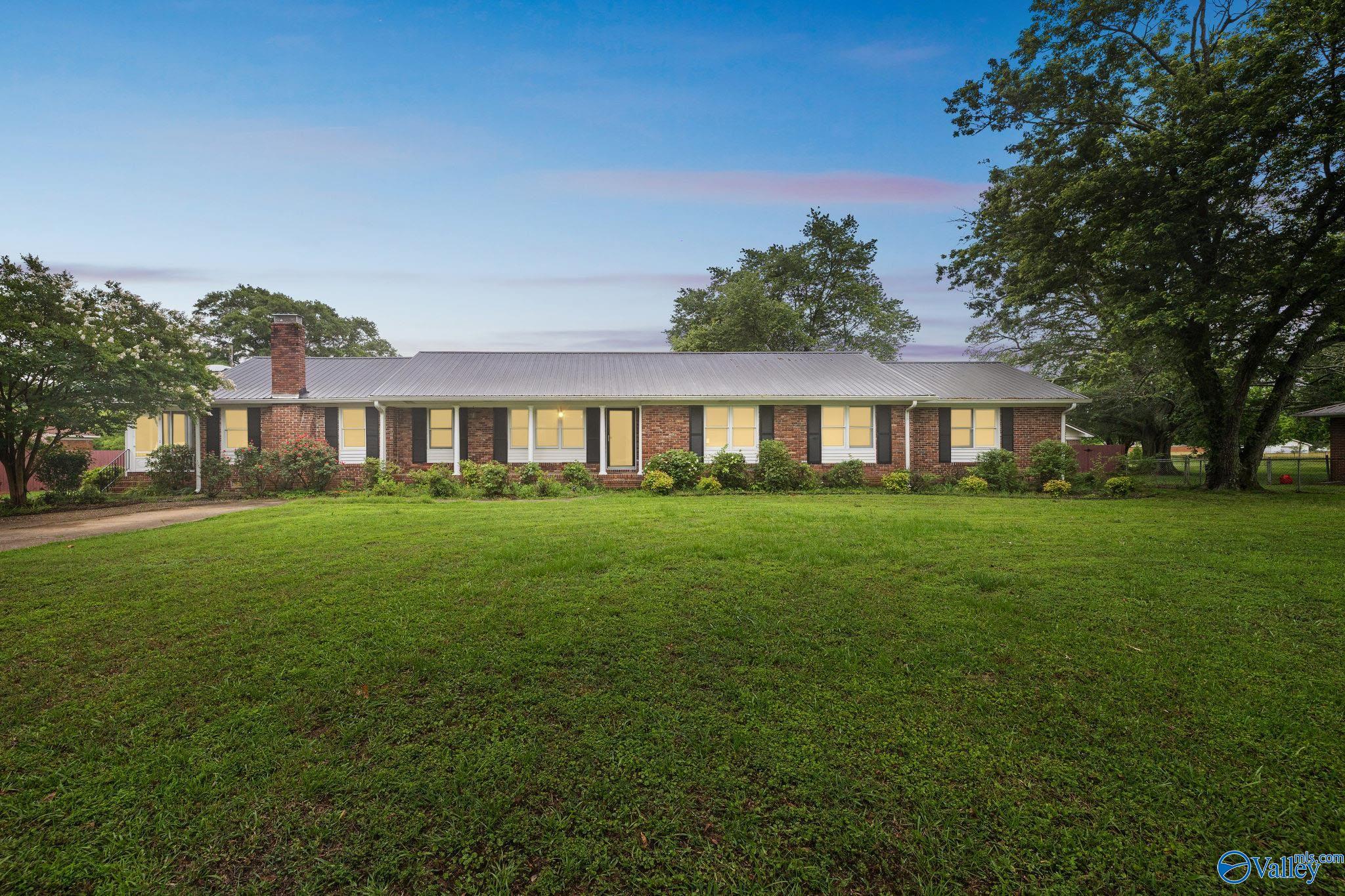 428 Rabbittown Road, Gadsden, Alabama image 1
