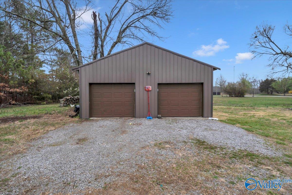 502 Farm Supply Road, Laceys Spring, Alabama image 41