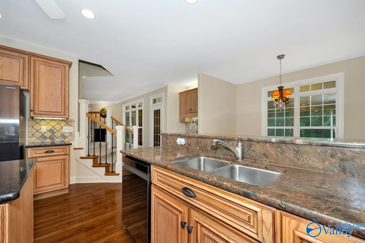 121 Lincarrie Lane, Harvest, Alabama image 14