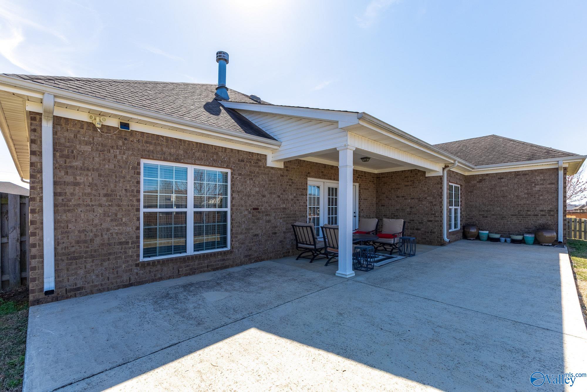 105 Old Picket Circle, Meridianville, Alabama image 28