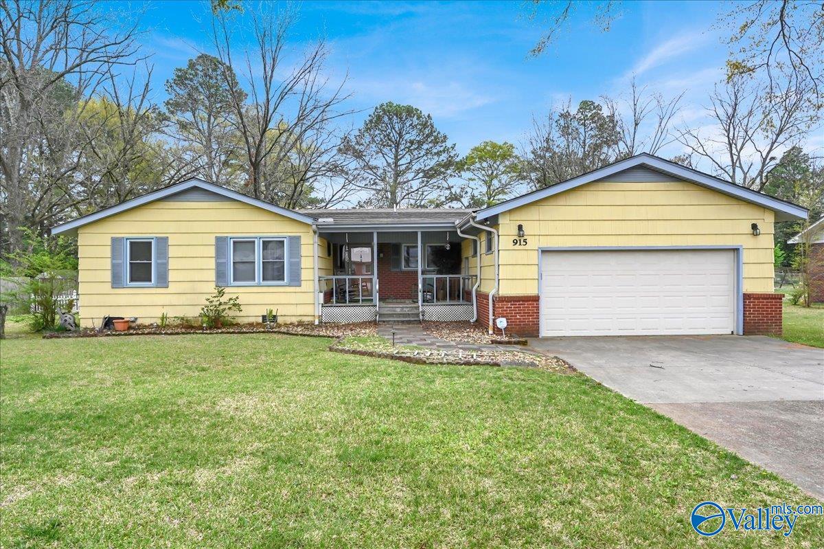 915 Betty Street, Decatur, Alabama image 1