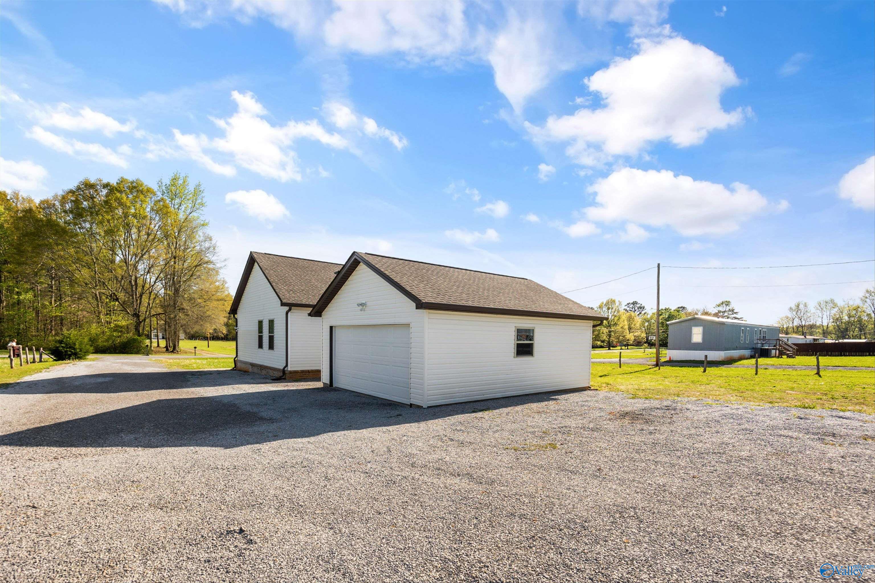 19909 Carey Road, Athens, Alabama image 21