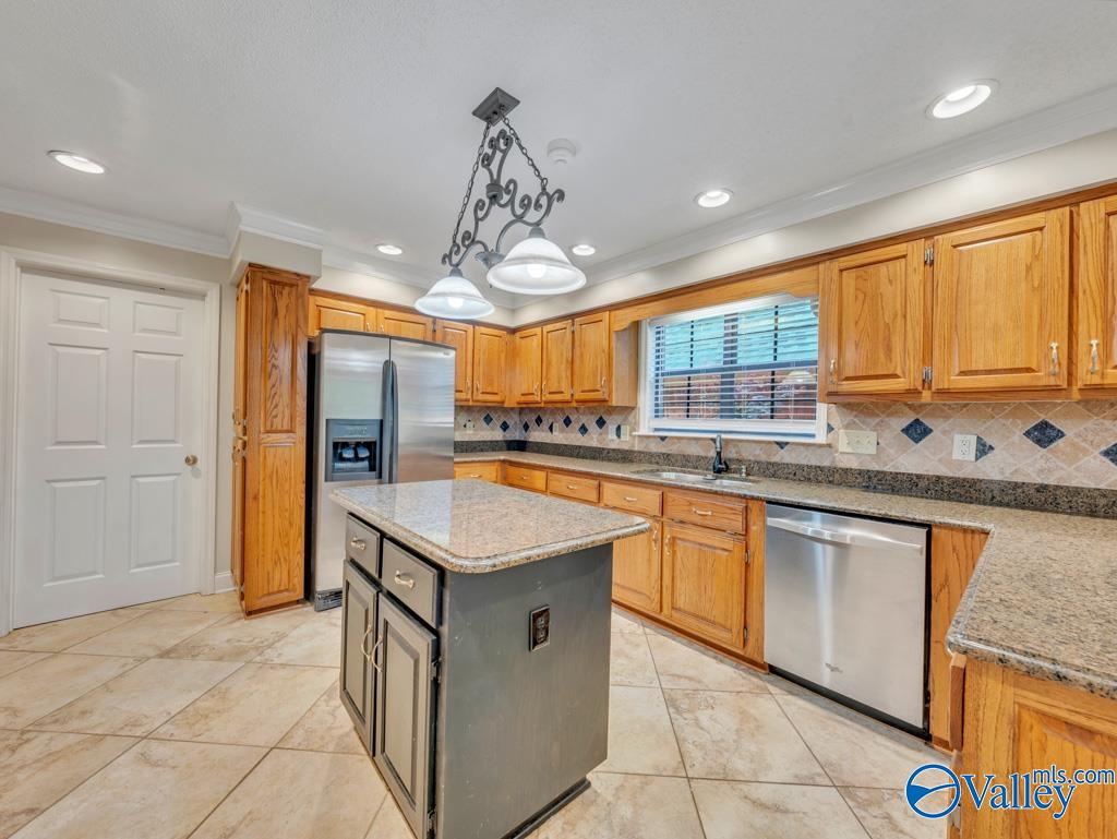 110 Cochran Lane, Albertville, Alabama image 32