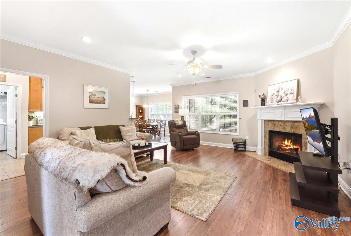 132 Winding Creek Road NW