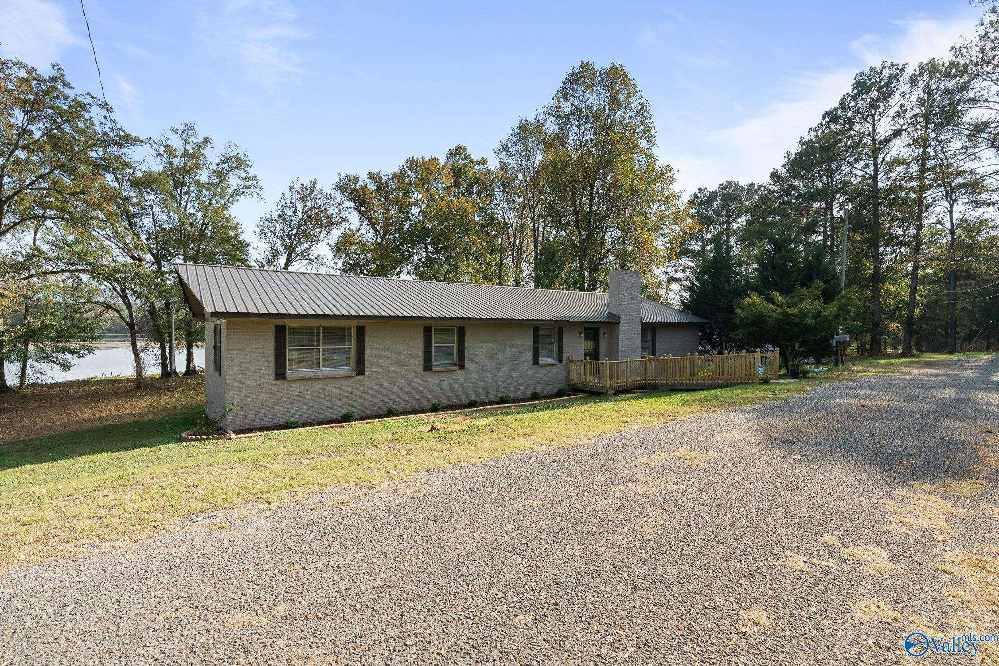 367 River Drive, Hollywood, Alabama image 1