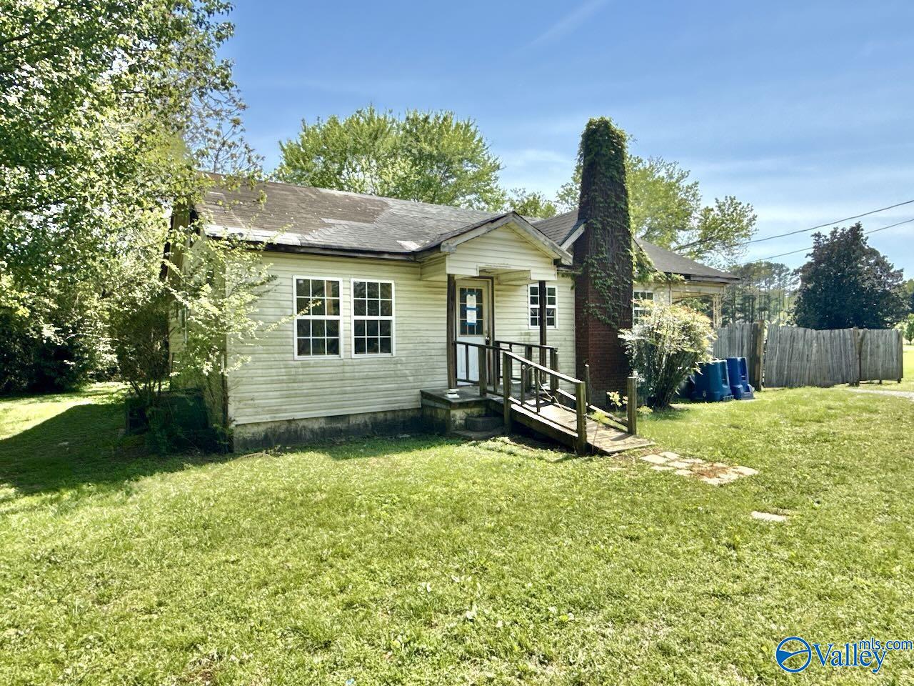 870 Guntersville Road