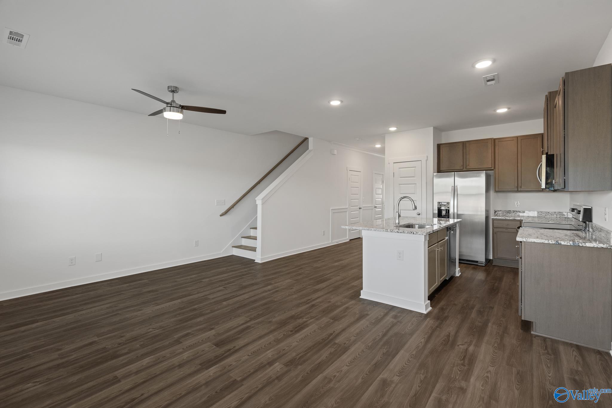 7563 Discovery Point Drive, Huntsville, Alabama image 6
