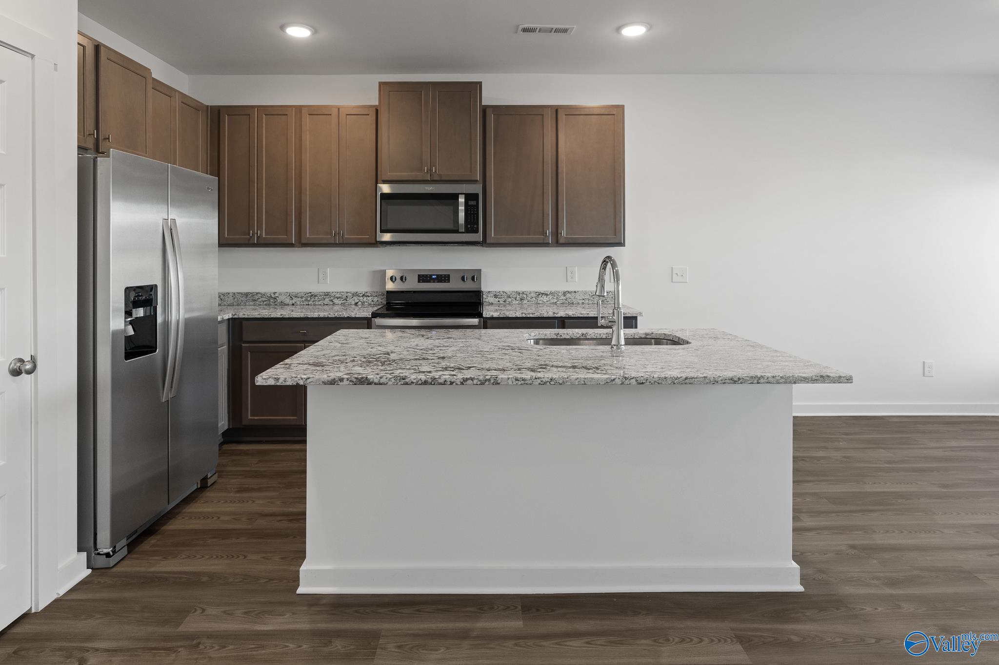7563 Discovery Point Drive, Huntsville, Alabama image 9