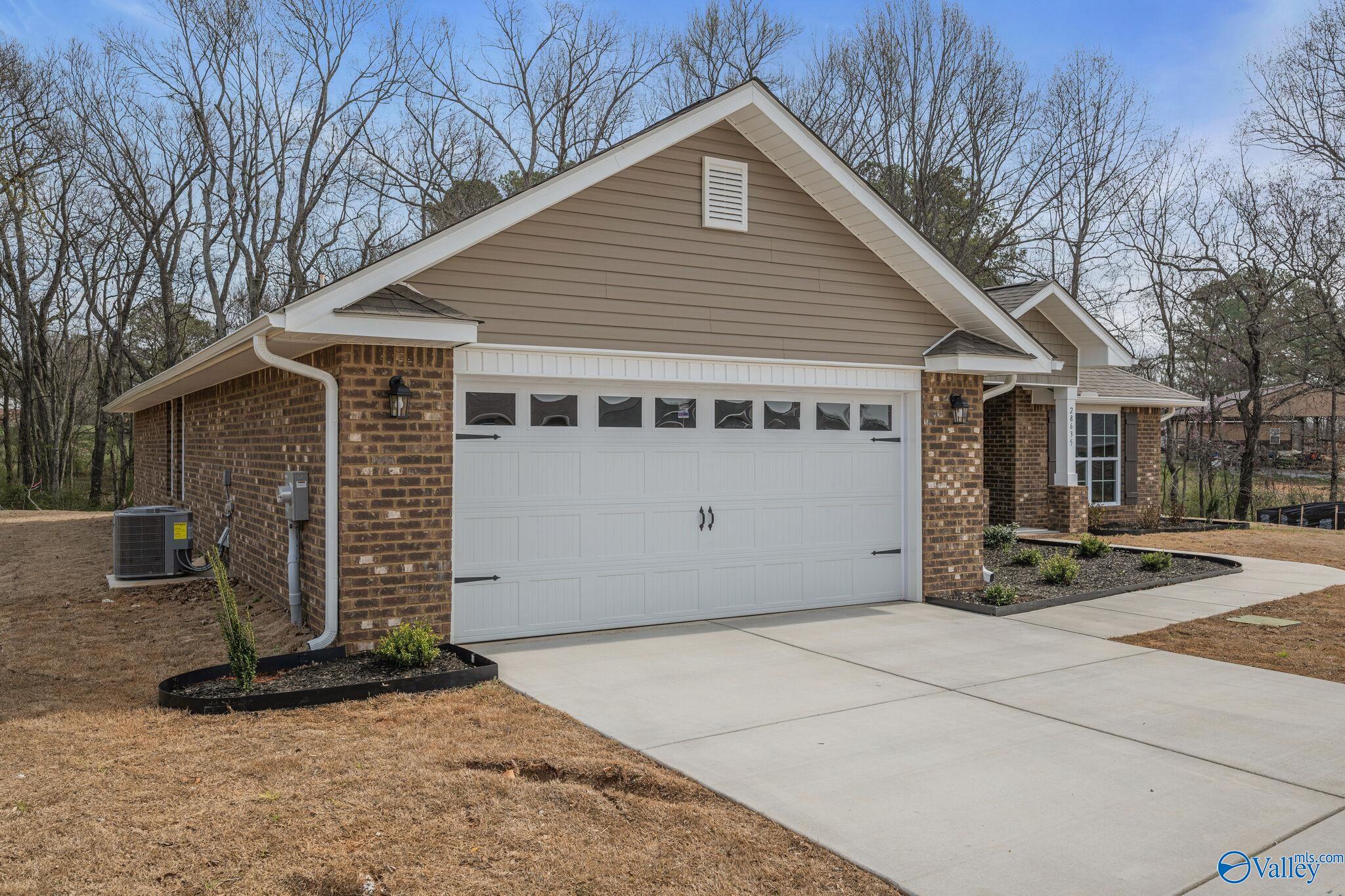 14119 Creekwater Court, Harvest, Alabama image 4