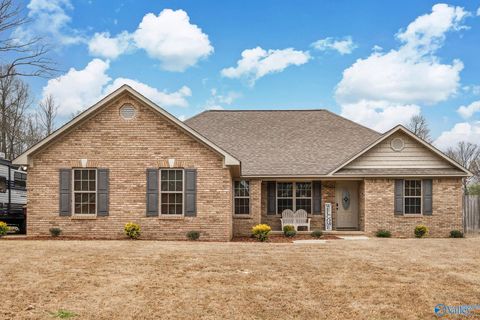 Homes For Sale - 10449 Monks Drive<br/> Limestone County, Athens, AL 35611