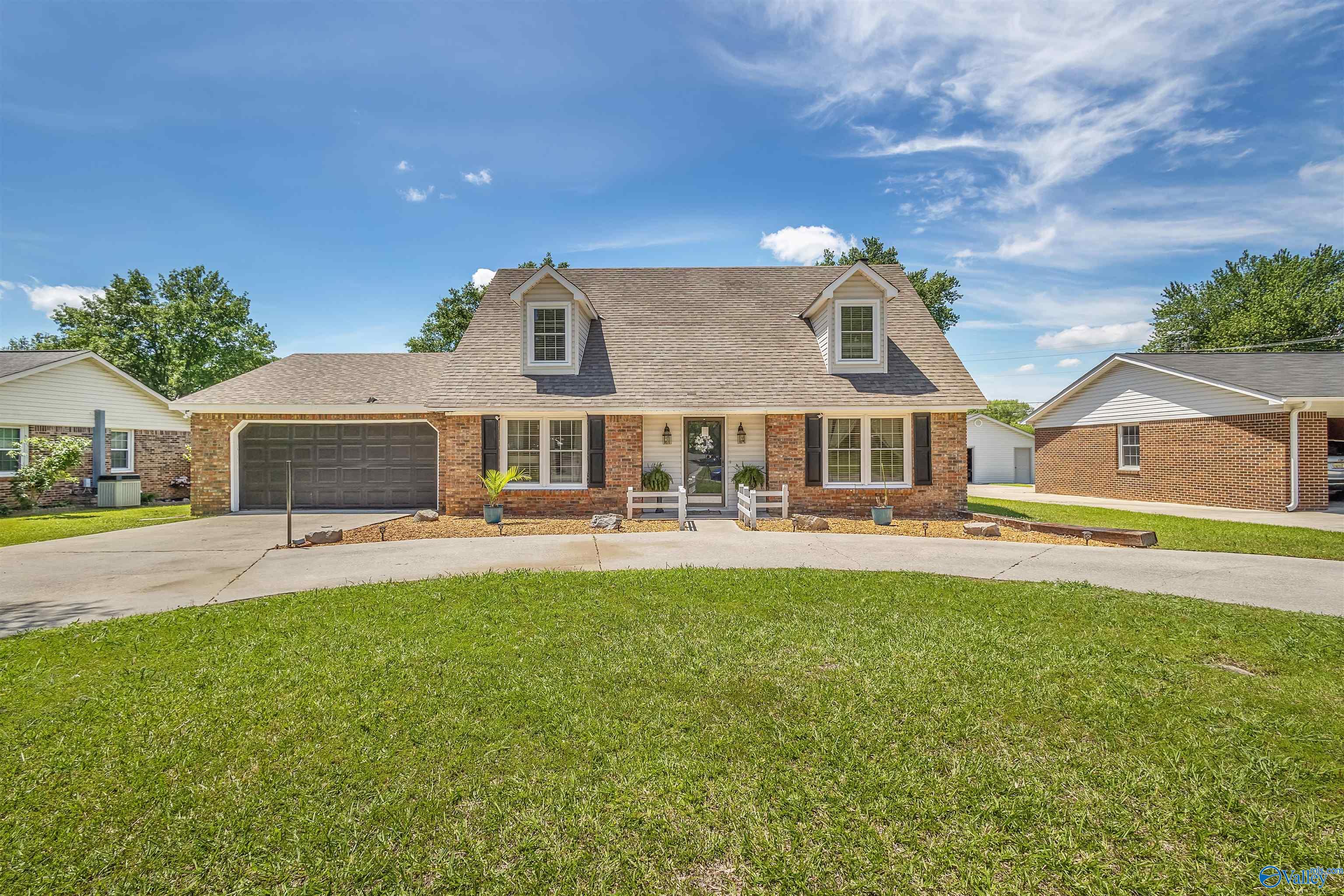 607 Mohawk Street, Hartselle, Alabama image 2