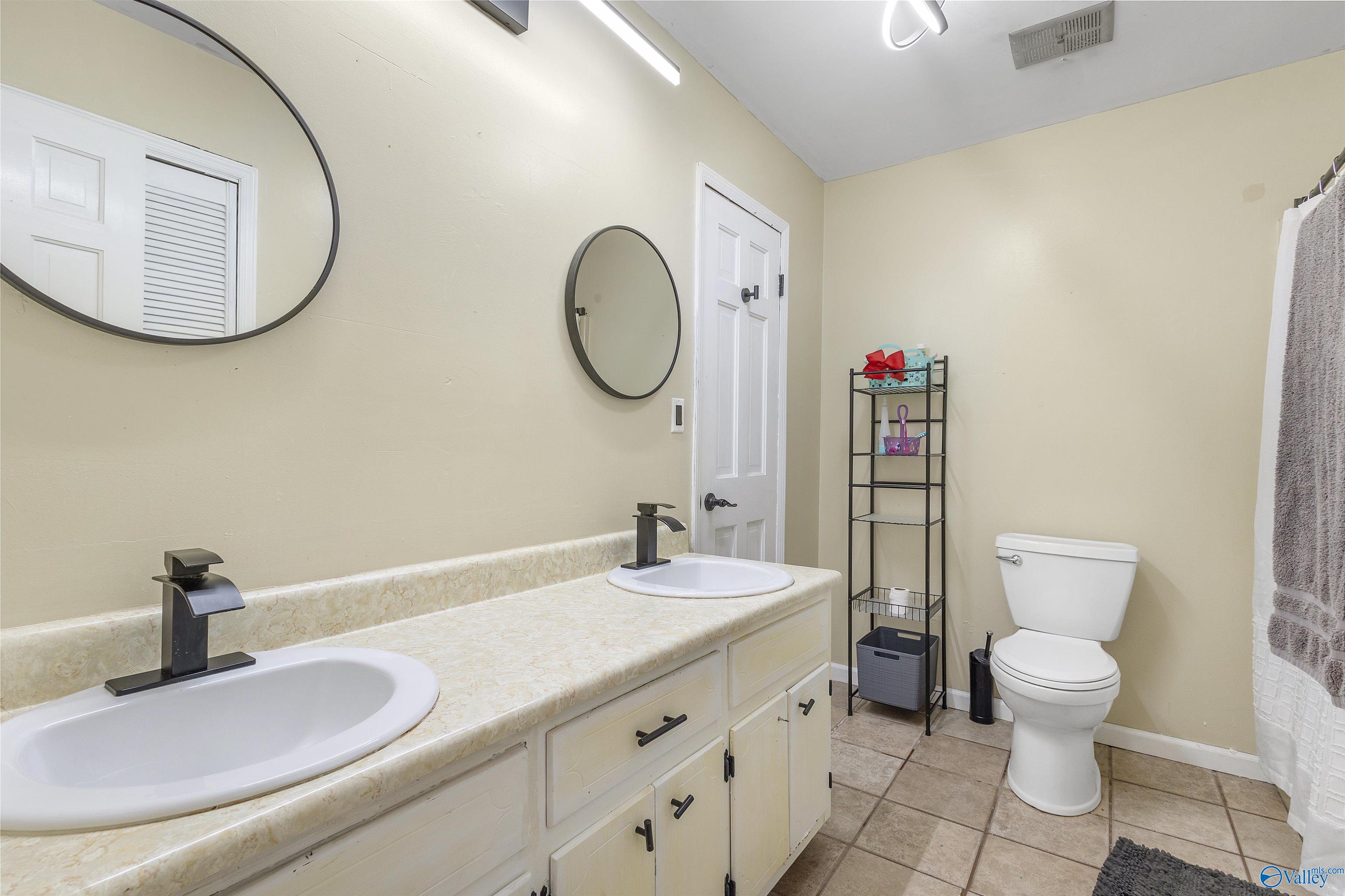 607 Mohawk Street, Hartselle, Alabama image 16