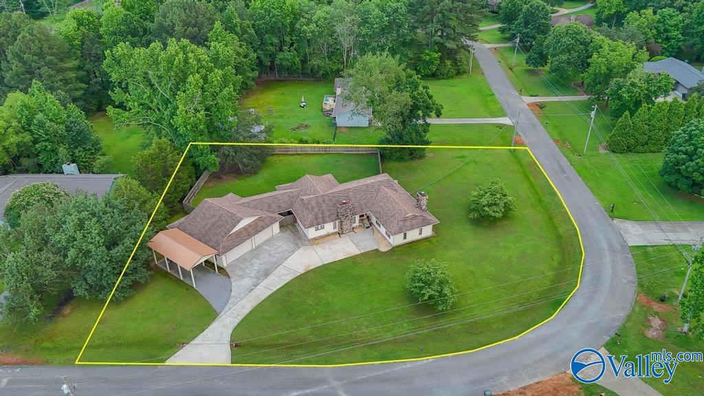115 Northwood Circle