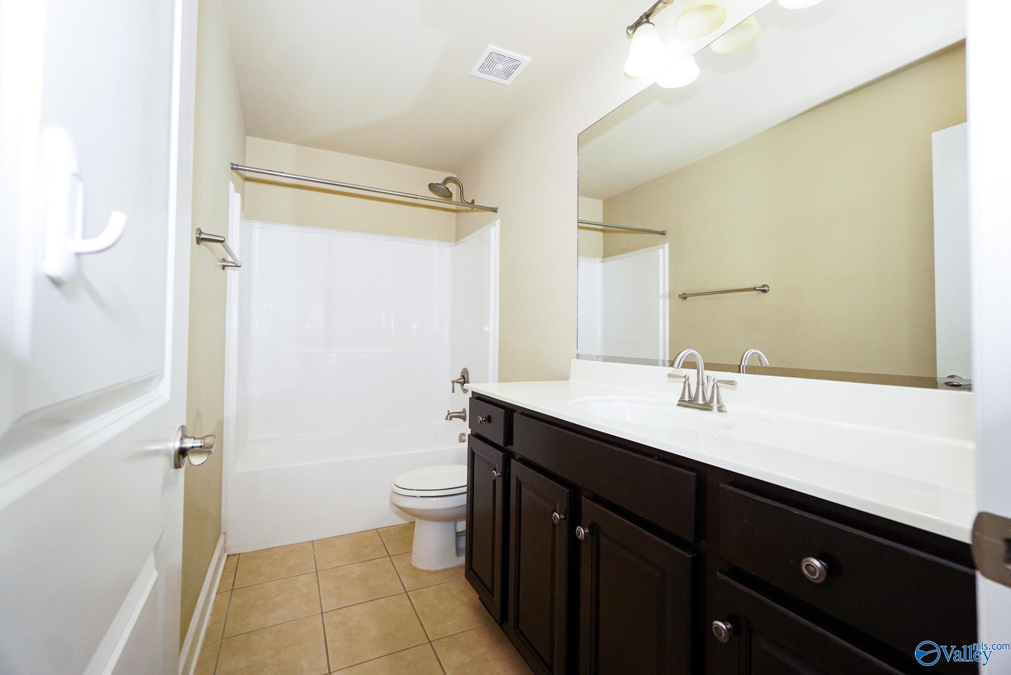 7600 Graydon Street, Huntsville, Alabama image 32