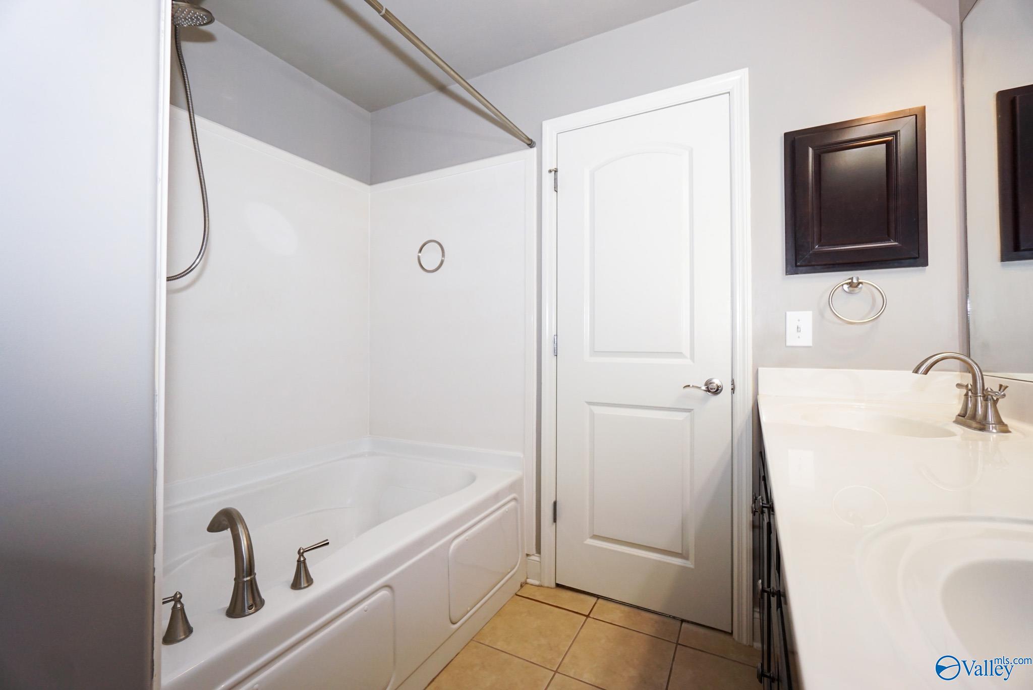 7600 Graydon Street, Huntsville, Alabama image 22