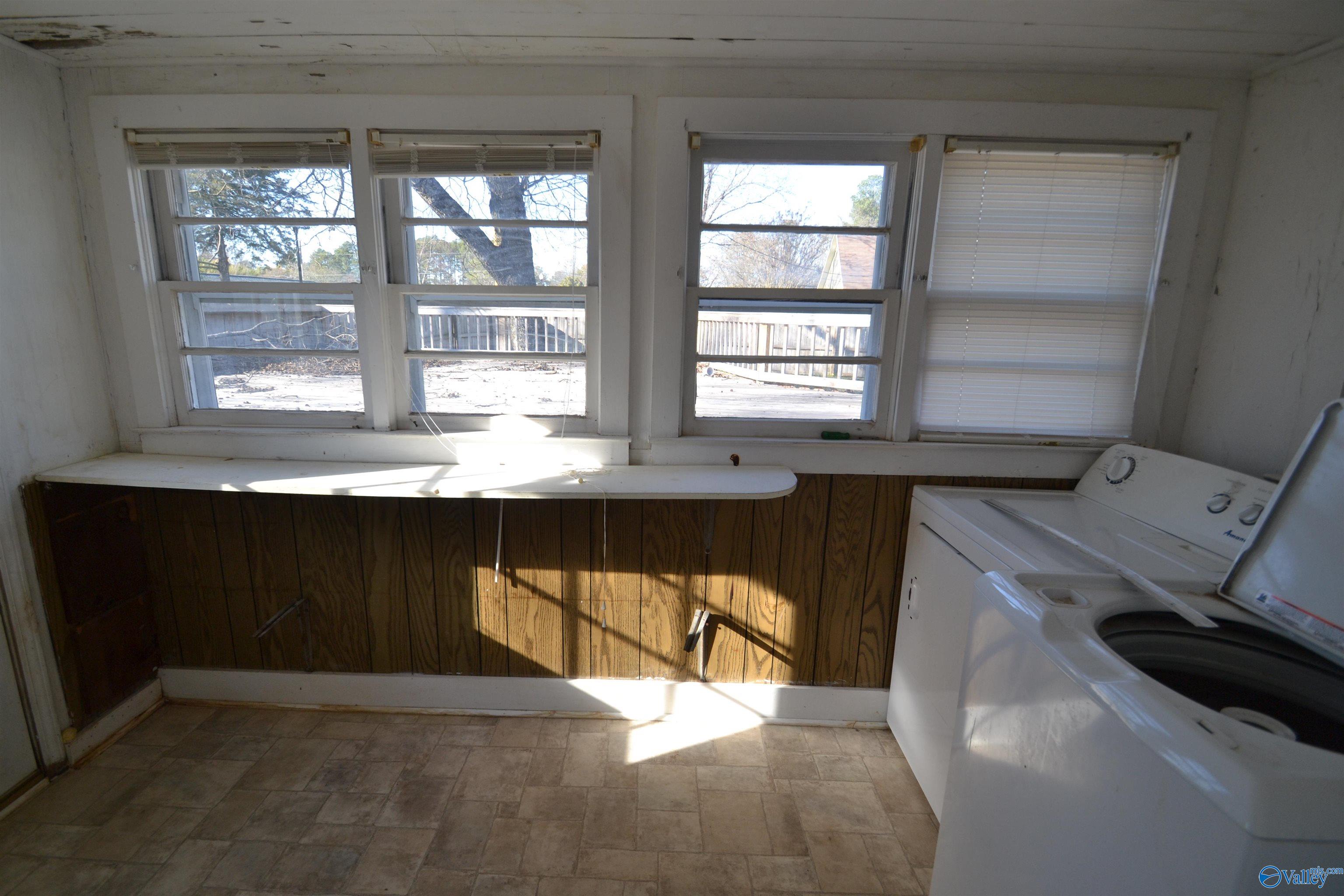 917 Nelson Road, Albertville, Alabama image 5