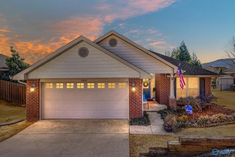 Homes For Sale - 6802 Wintercrest Way<br/> Owens Cross Roads, AL 35763