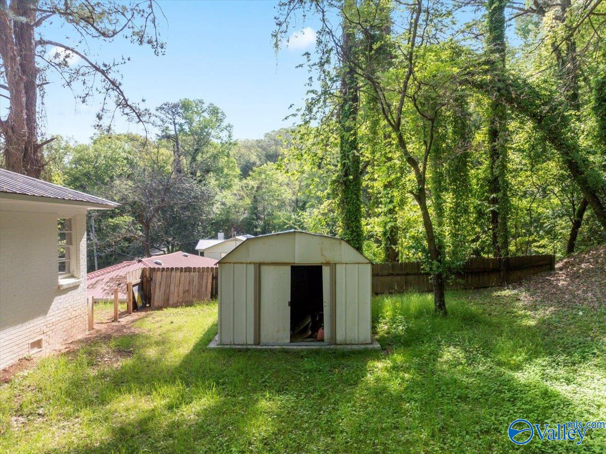 1417 Walls Street, Guntersville, Alabama image 6
