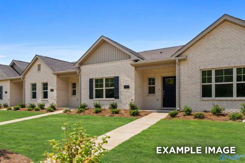 Townhouse For Sale - 412 Clyde Lane<br/> Morgan County, Hartselle, AL 35640