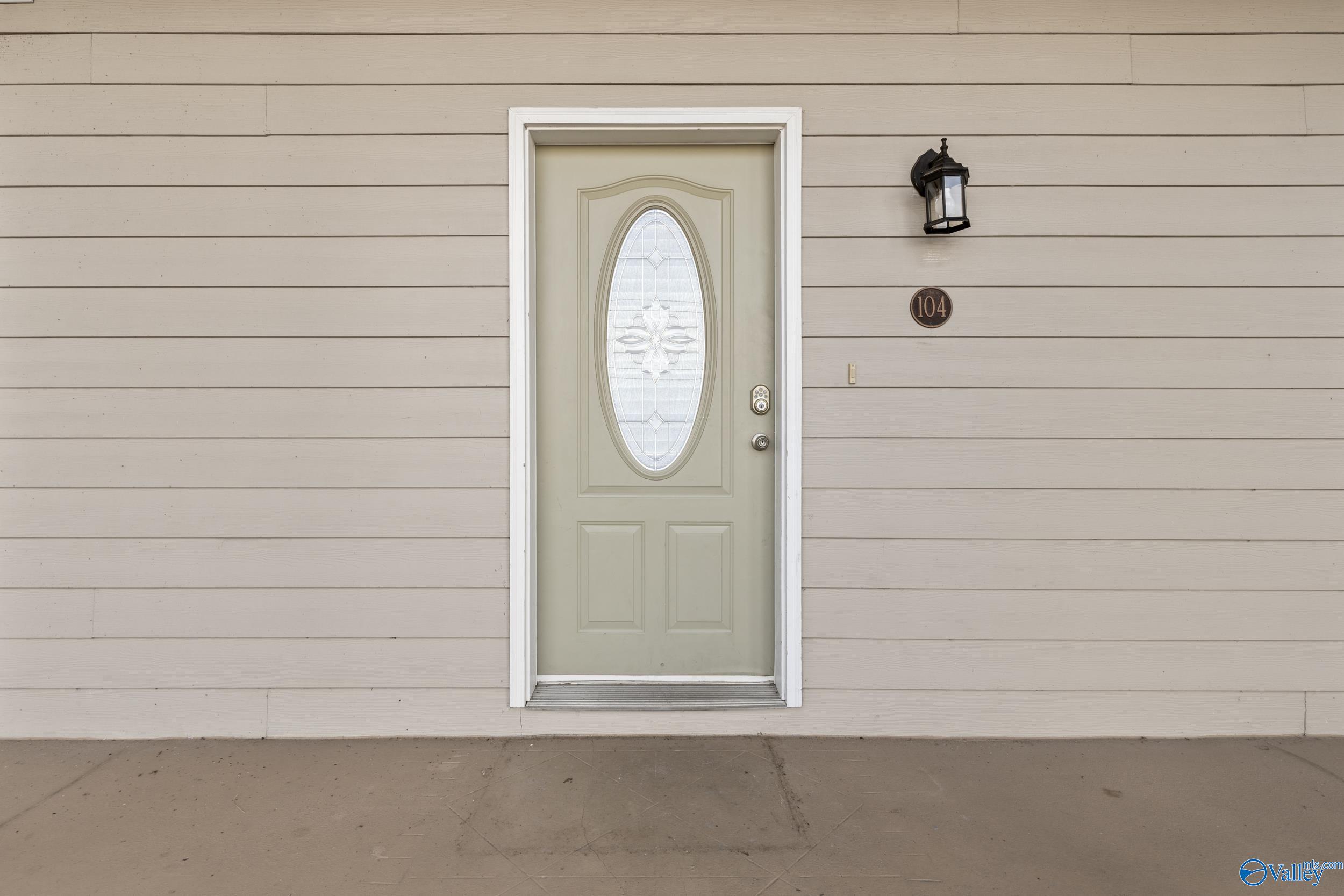 5590 Bay Village Drive 104