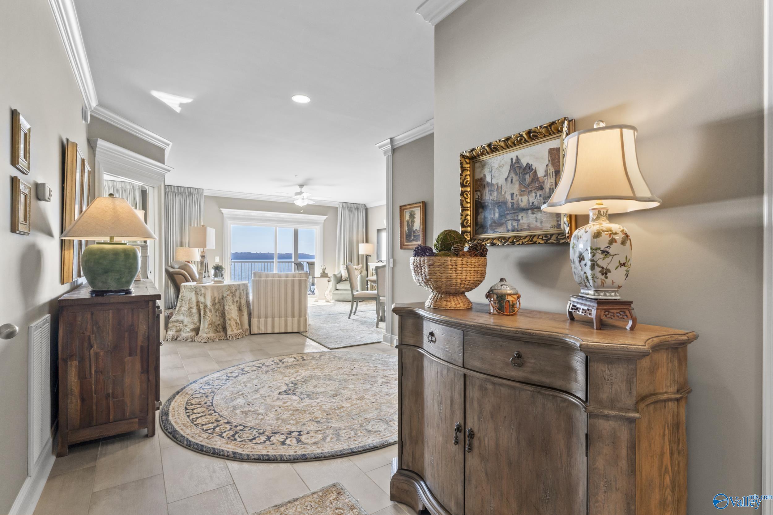 5590 Bay Village Drive 104