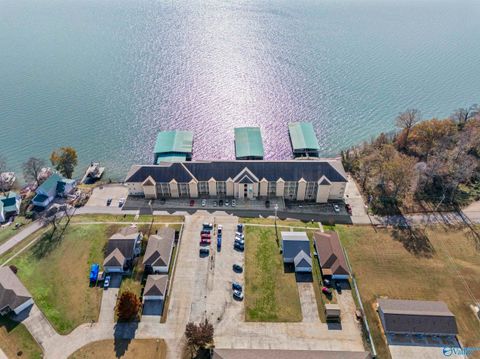 5590 Bay Village Drive 104 Athens AL 35611