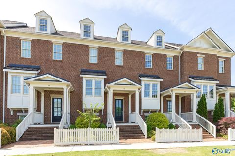 Townhouse For Rent - 21 NW Stone Mason Way<br/> Huntsville, AL 35806