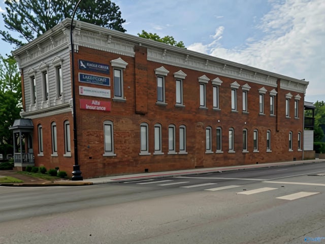 601 Johnston Street SE, Decatur, AL