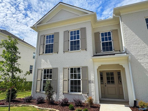 Townhouse For Rent - 626 Town Madison Boulevard<br/> Madison, AL 35758