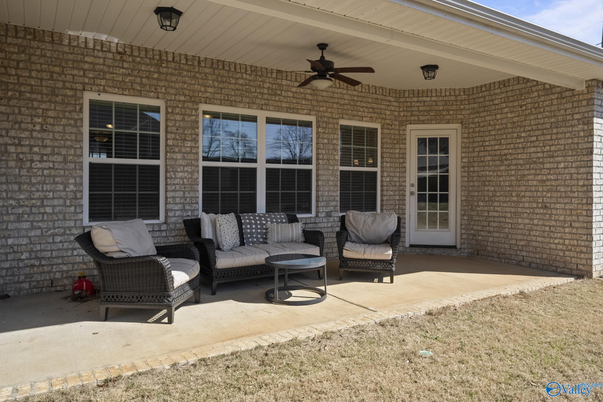 3001 Crystal Creek Drive, Brownsboro, Alabama image 33