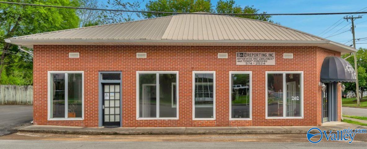 Scottsboro, Alabama 35768, United States, ,3 BathroomsBathrooms,Commercial,Active,59556