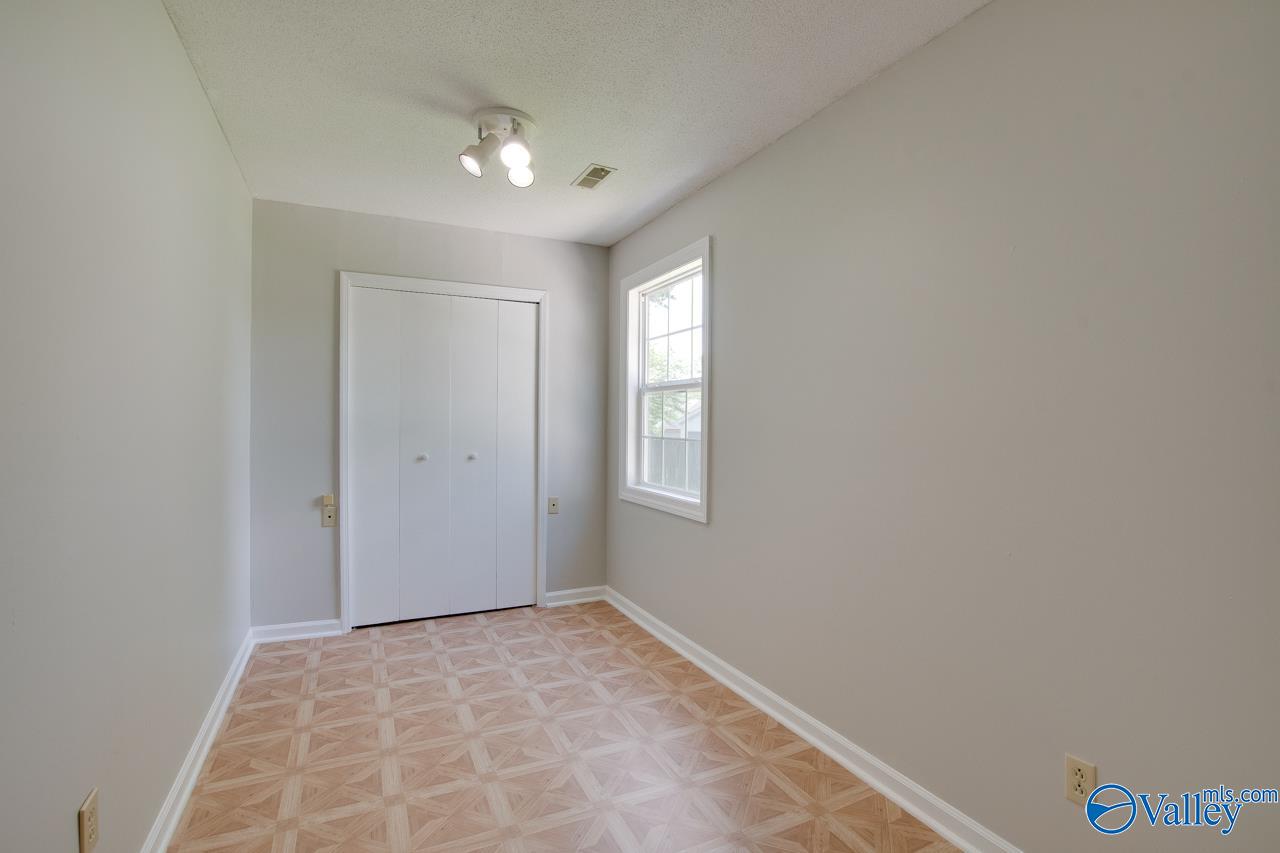 1203 Aldridge Drive, Huntsville, Alabama image 27