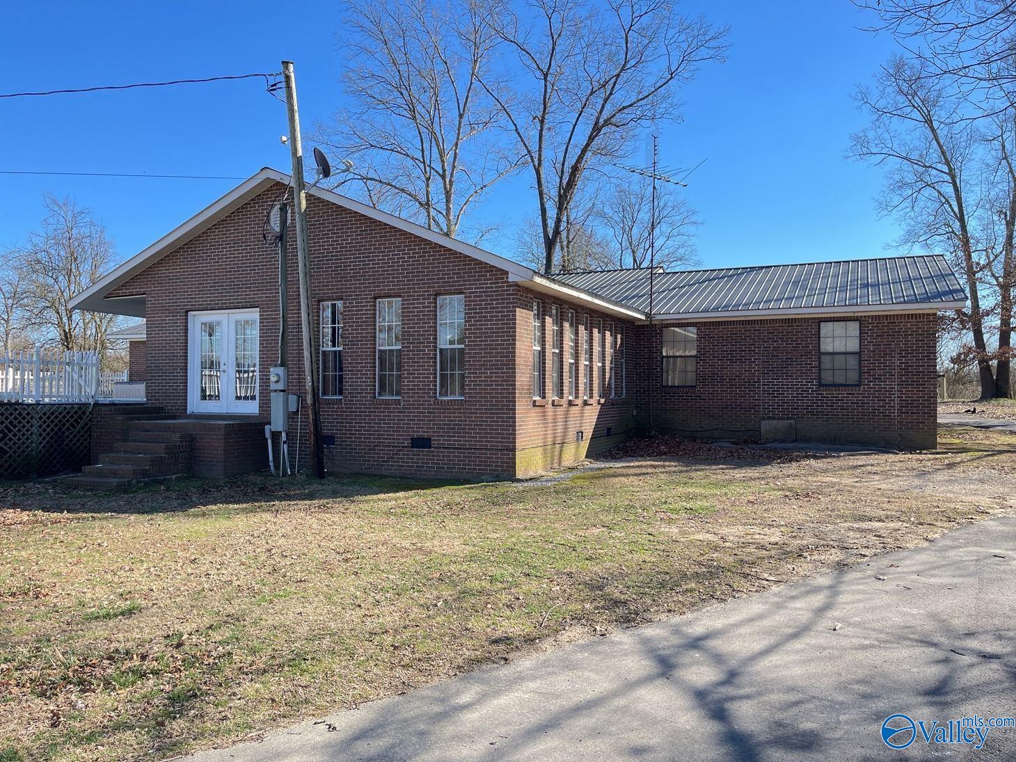 1894 County Road 76, Fyffe, Alabama image 2